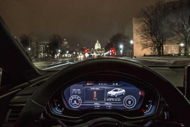 Audi's traffic light countdown information