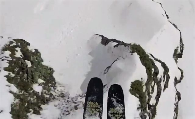 Insane Freeride Skiing run in Andorra
