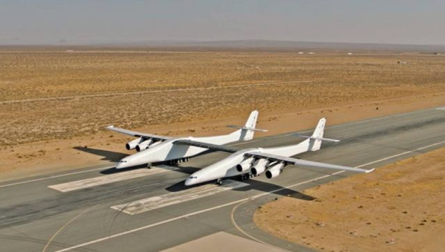 Taxi Test of the world's biggest Airplane