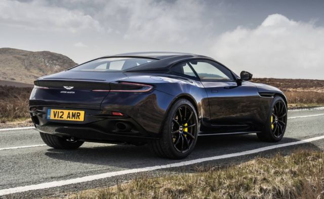 Aston Martin DB11 (5)