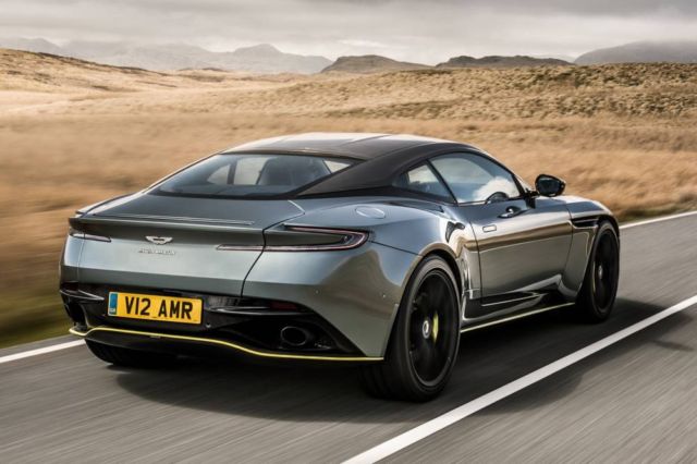 Aston Martin DB11 (12)