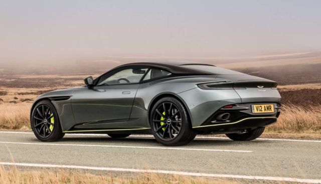 Aston Martin DB11 (11)