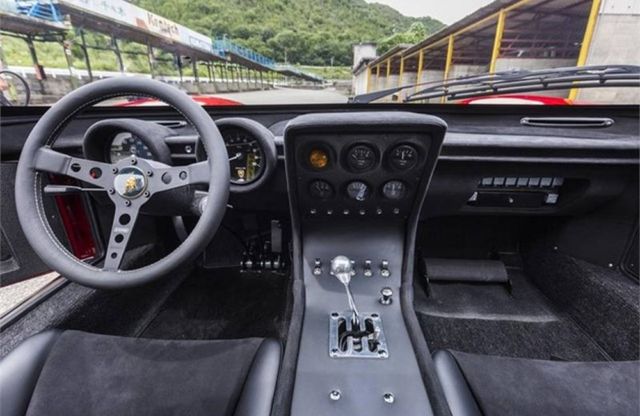 1968 Lamborghini Miura SVR Coupe restored (2)