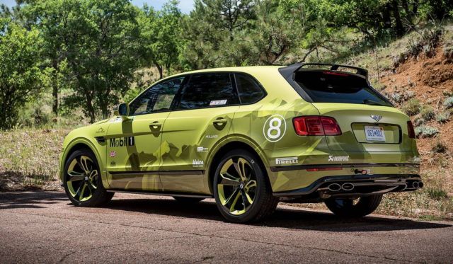 Bentley Bentayga breaks SUV Record at Pikes Peak Hill (3)