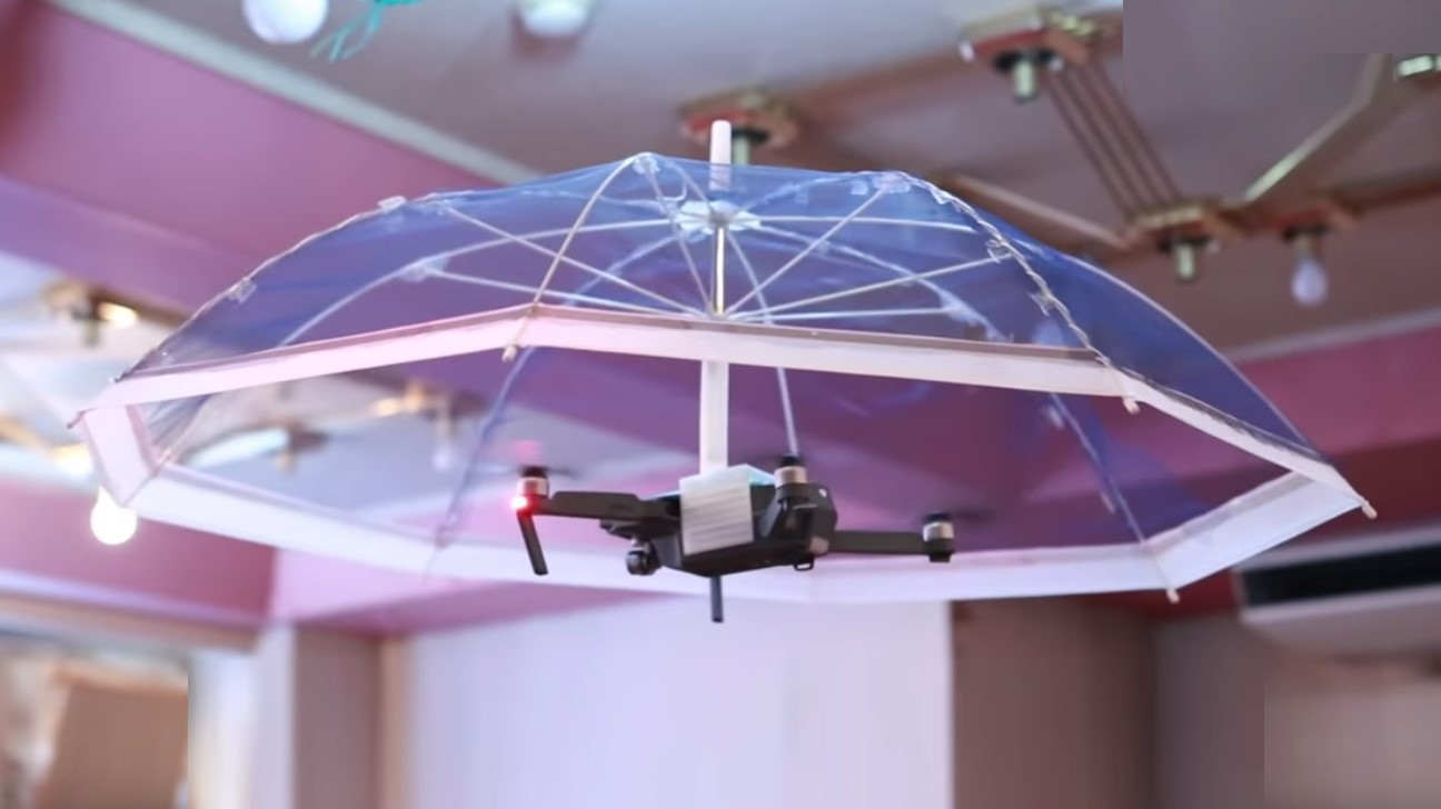 Hands-free autonomous Umbrella that follow you