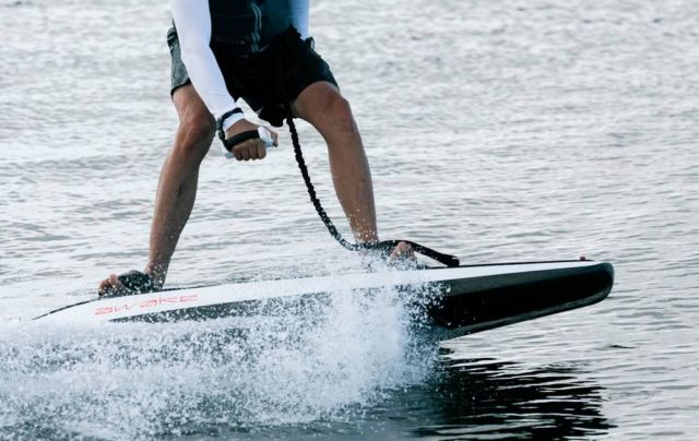 Awake Ravik Electric Surfboard 