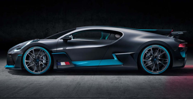 Bugatti Divo €5 million Hypercar (1)