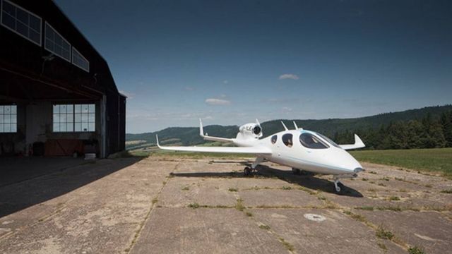 Flaris Lar 1 world's smallest Business Jet (4)