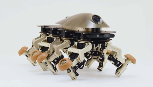 Halluc IIx multi-motored Robot