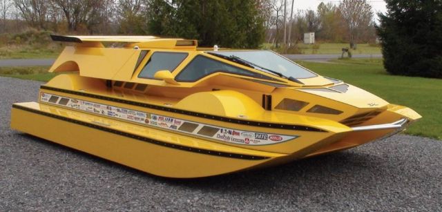 The Amphibious HydroCar (3)