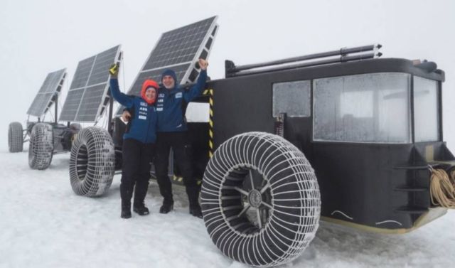 Solar-Powered vehicle to the South Pole (5)