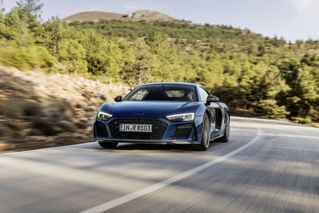 Extensive update for Audi R8 (13)