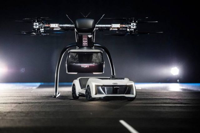 AUDI Flying Car prototype (4)