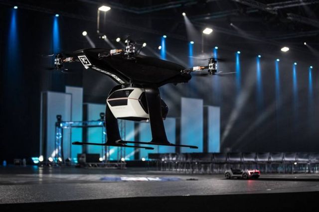 AUDI Flying Car prototype (2)