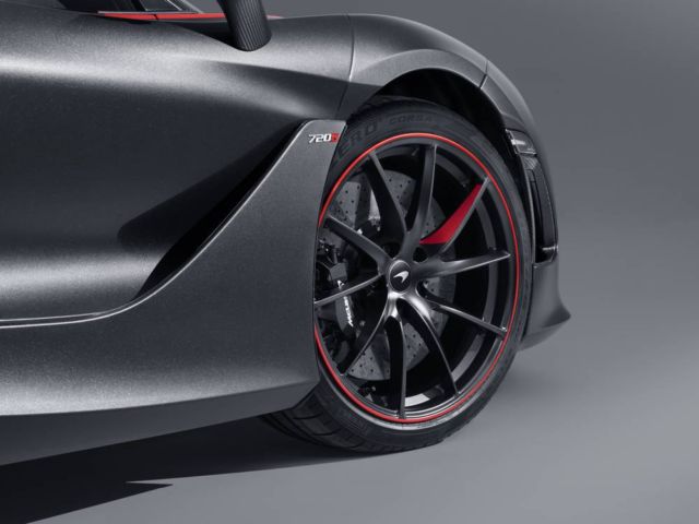 McLaren MSO 720S Stealth (2)