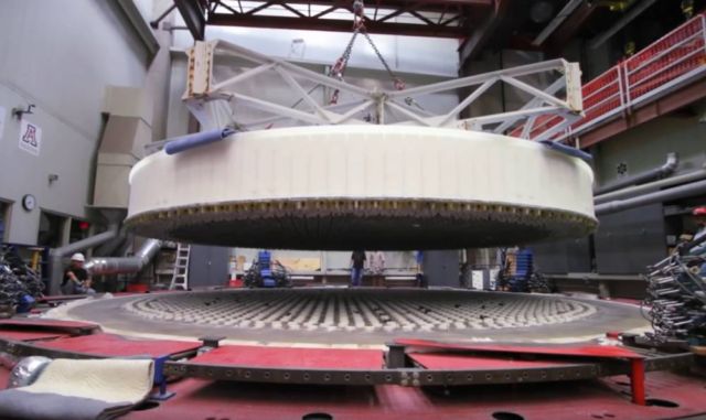 Casting a $20 million Mirror for the World’s Largest Telescope ...