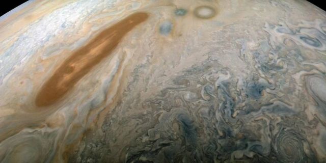 New NASA's stunning Jupiter pictures (4)