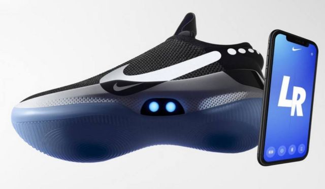 Nike Adapt BB connects to your smartphone 