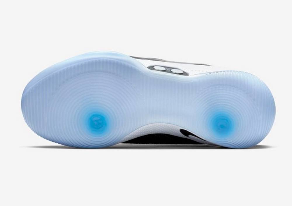 Nike Adapt BB connects to your smartphone | WordlessTech