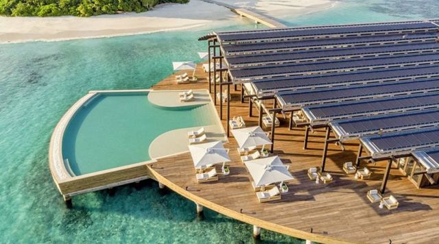 Solar-Powered Kudadoo Maldives Private Island (6)