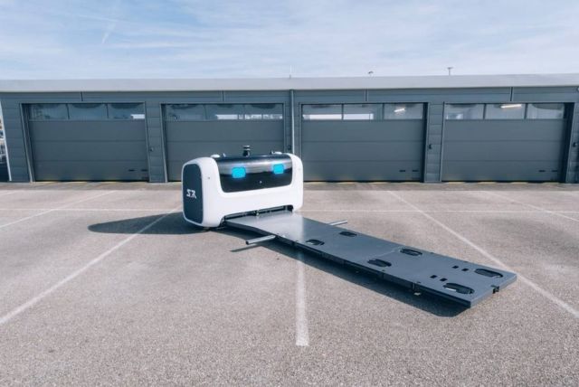 Stan- the first Outdoor Valet Parking robot