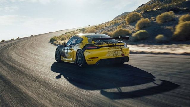 Porsche 718 Cayman GT4 Clubsport (6)