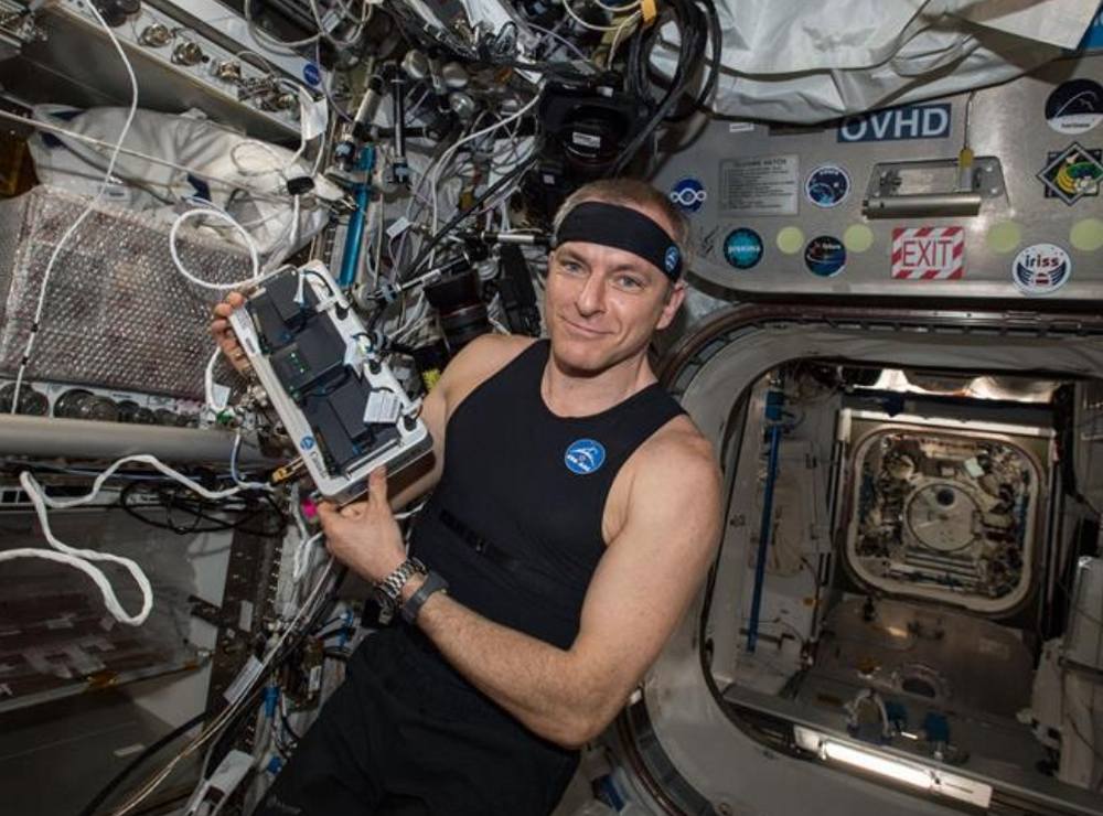 Bio-Monitor Tracks Astronauts’ Vital Signs