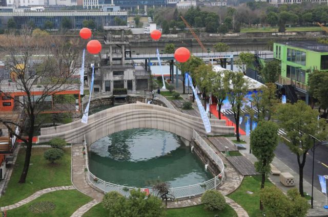 World's Longest Concrete Bridge (4)