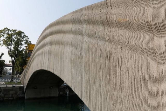 World's Longest Concrete Bridge (1)