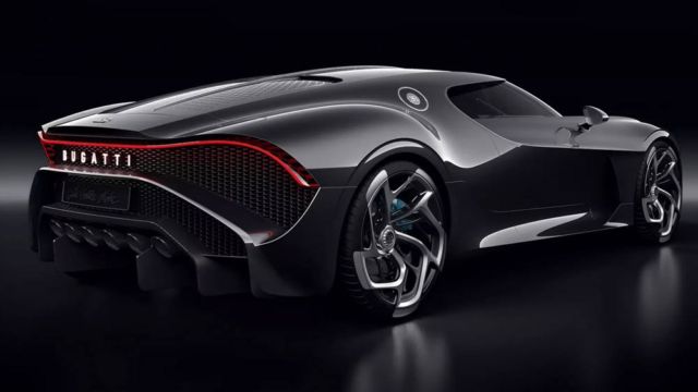 Bugatti La Voiture Noire Coupe unique Hyper Sports car (3)