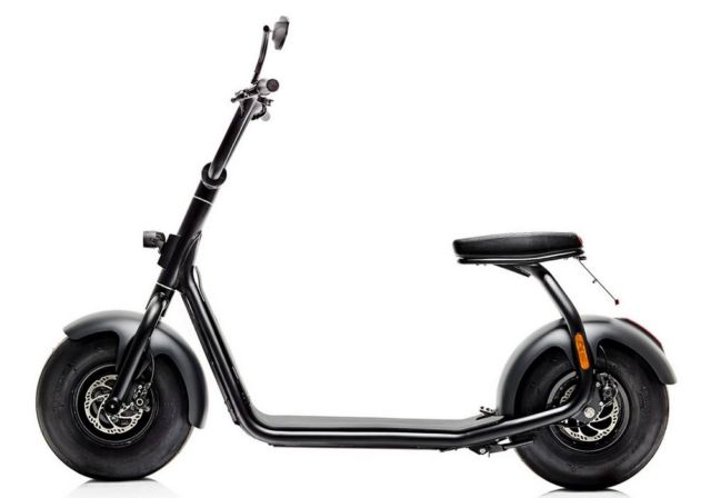 The minimal Scrooser electric scooter (4)