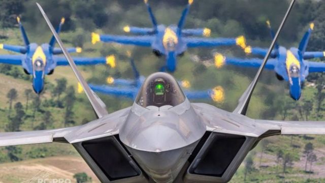 F-22 Raptor Flying With The Blue Angels