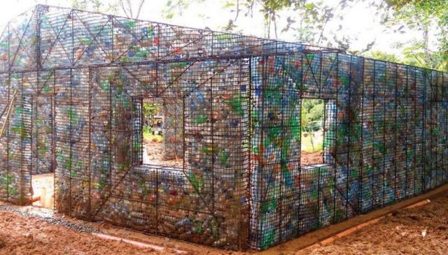 Plastic Bottle Village (5)