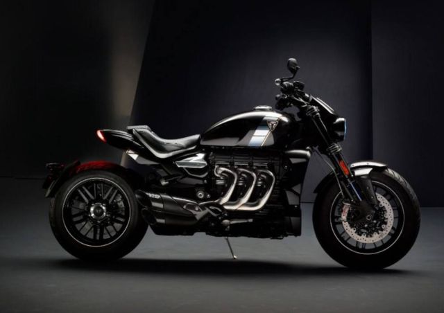 Triumph Rocket 3 TFC Motorcycle (8)