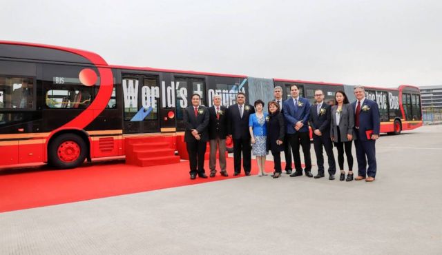 World's Longest pure electric Bus (3)