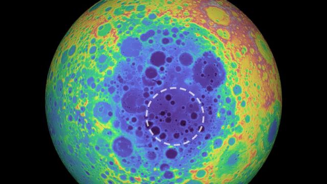 Massive Mass anomaly under a Giant Crater on the Moon discovered