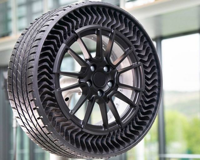 Michelin UPTIS Airless Tire (6)