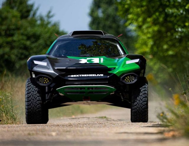 Extreme E Odyssey 21 racing electric SUV (3)