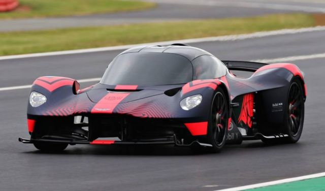 Aston Martin Valkyrie 