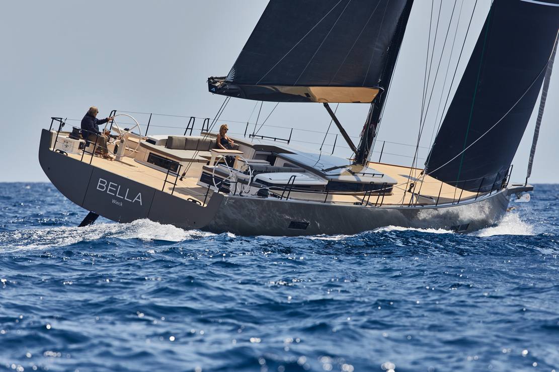 ultra modern sailing yacht