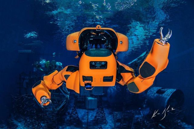 Aquanaut underwater robot