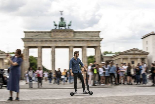 Audi Electric Scooter (3)