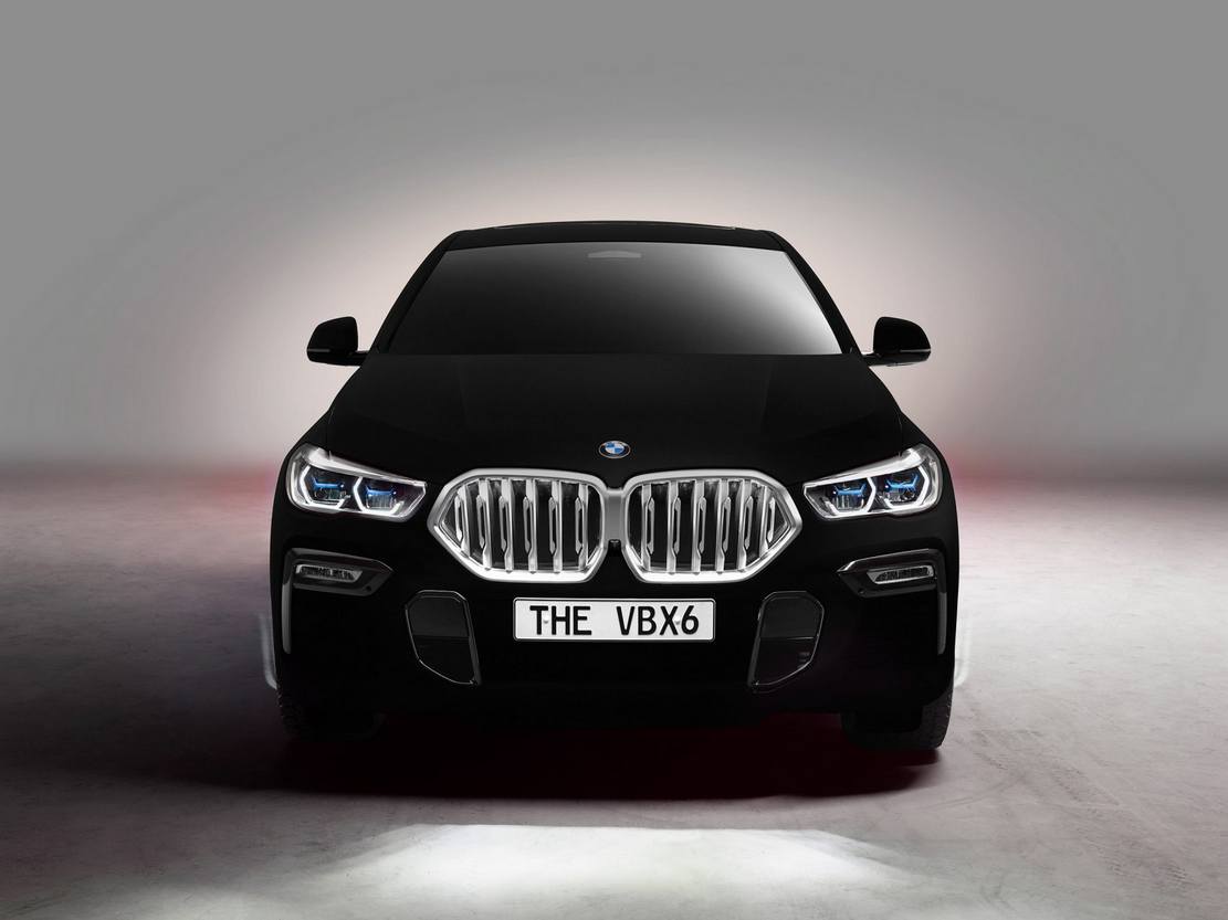 BMW unveils world’s Darkest Car (6)