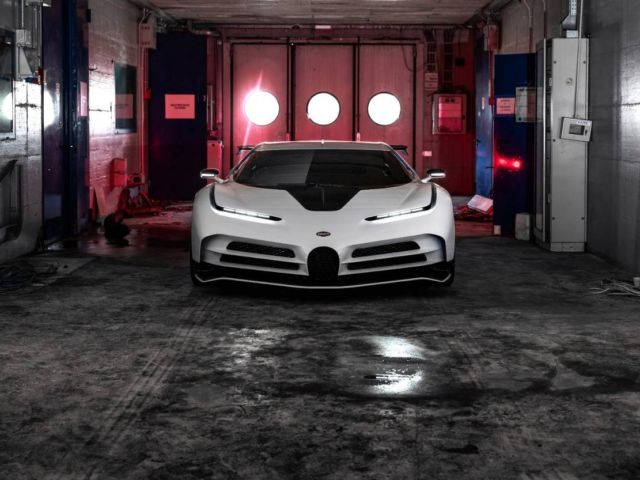 Bugatti Centodieci (4)