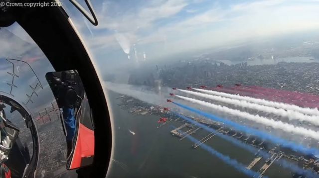 Flying with the Red Arrows in NYC - Pilot cam