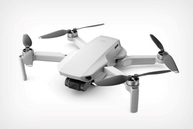 DJI Mavic Mini powerful palm-sized drone (2)