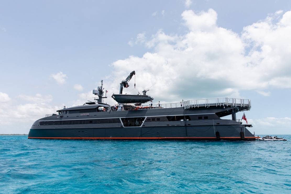 Hodor 217ft Catamaran luxury back-up ship wordlessTech