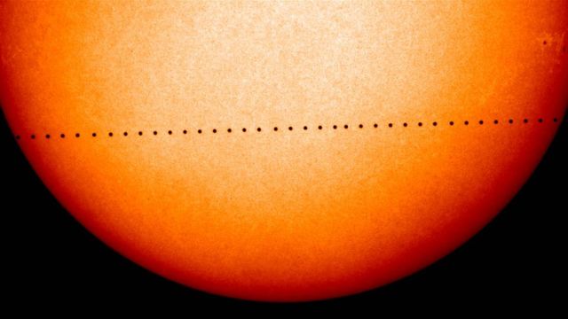 Mercury will cross the face of the Sun (5)