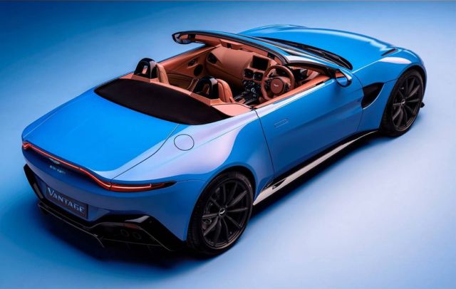 Aston Martin Vantage Roadster 2021 (10)