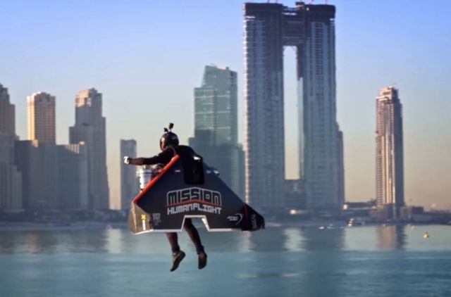 Jetman Dubai Takeof 